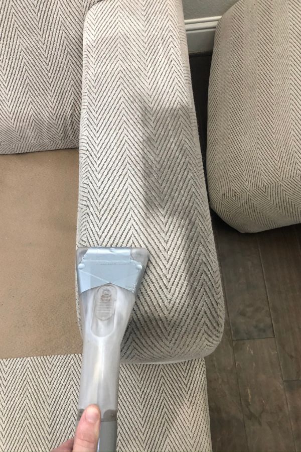 Upholstery Cleaning in Woodlands TX